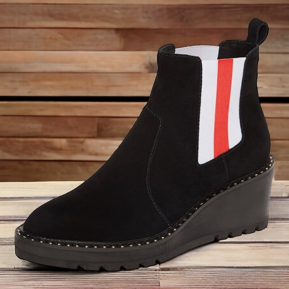 CECELIA NEW YORK GEMMA SLIP ON LOW WEDGE SUEDE BOOT BLACK SZ